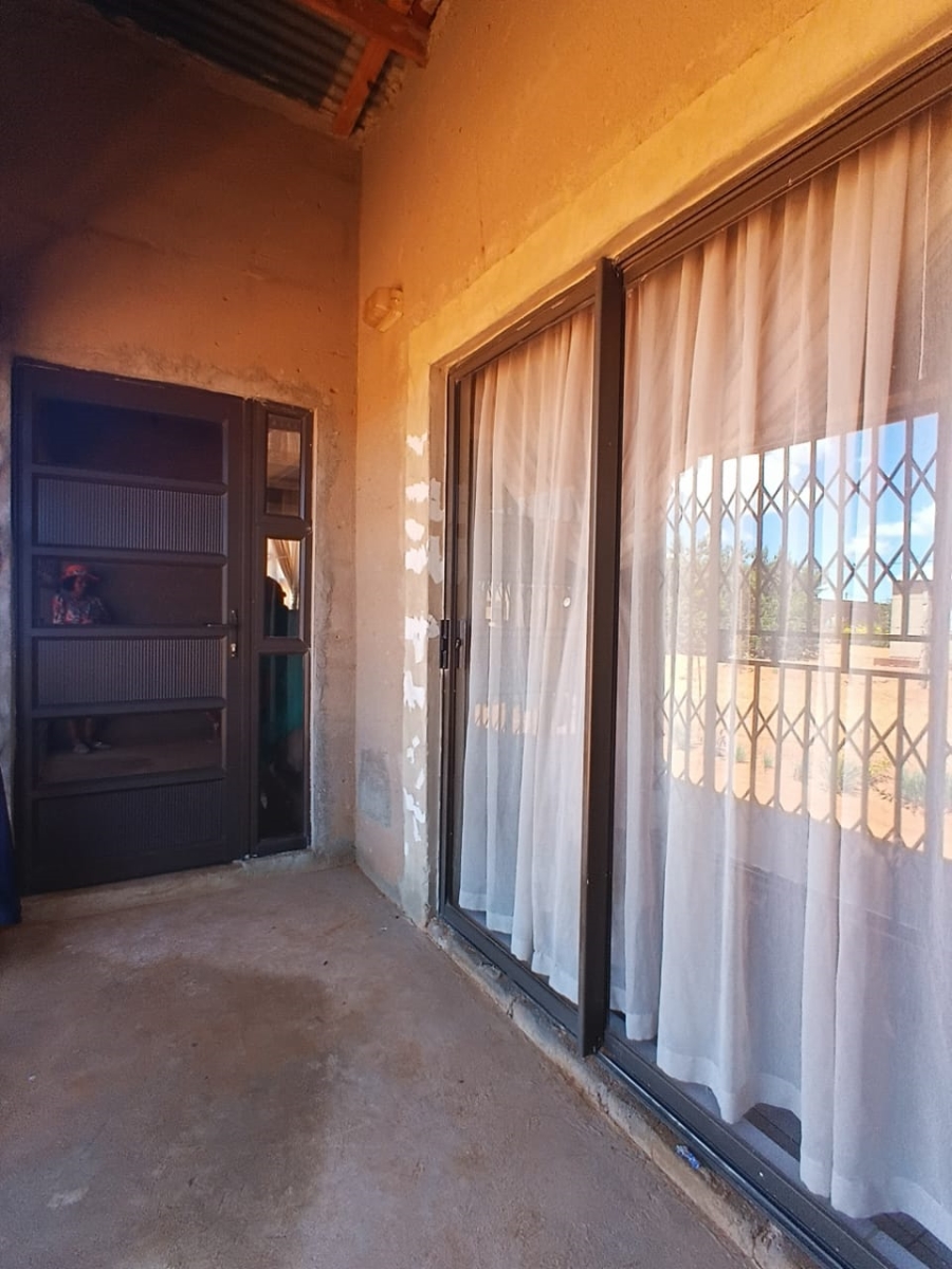 4 Bedroom Property for Sale in Tswelelang North West